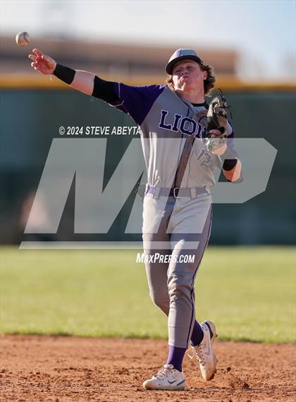 Thumbnail 1 in Lutheran @ Regis Jesuit photogallery.