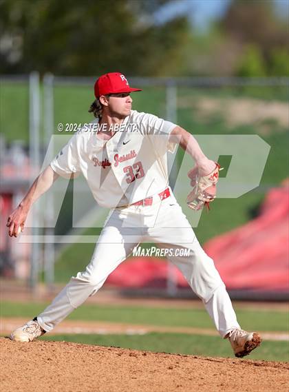 Thumbnail 3 in Lutheran @ Regis Jesuit photogallery.