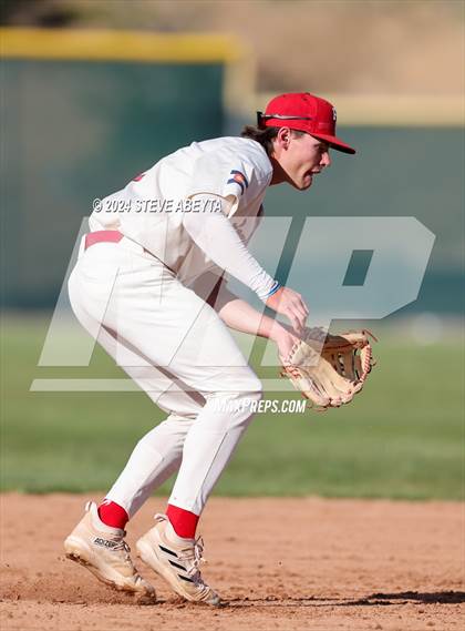 Thumbnail 3 in Lutheran @ Regis Jesuit photogallery.