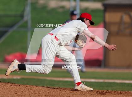 Thumbnail 2 in Lutheran @ Regis Jesuit photogallery.