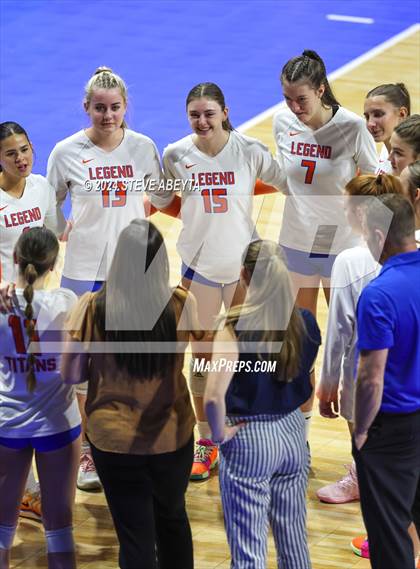 Thumbnail 2 in Legend vs. Cherokee Trail (CHSAA 5A 1st Round Elimination Bracket) photogallery.