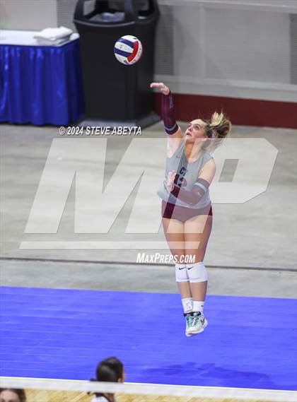 Thumbnail 1 in Legend vs. Cherokee Trail (CHSAA 5A 1st Round Elimination Bracket) photogallery.
