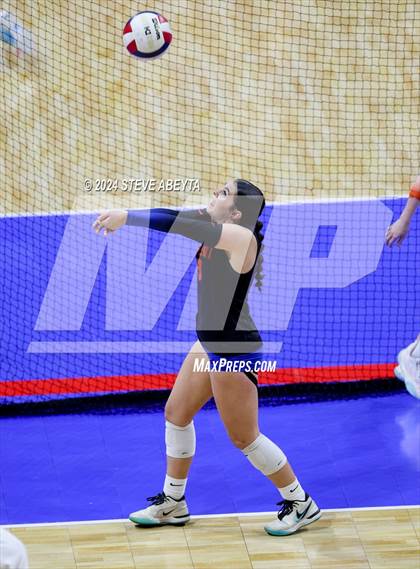 Thumbnail 2 in Legend vs. Cherokee Trail (CHSAA 5A 1st Round Elimination Bracket) photogallery.
