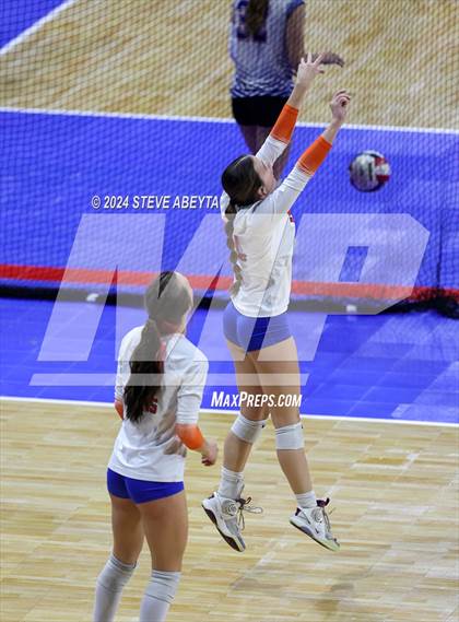 Thumbnail 3 in Legend vs. Cherokee Trail (CHSAA 5A 1st Round Elimination Bracket) photogallery.