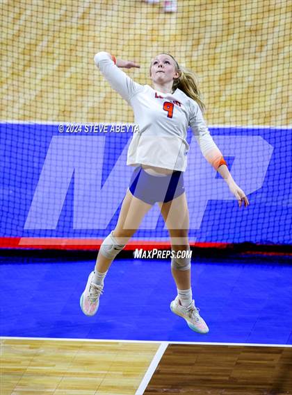 Thumbnail 1 in Legend vs. Cherokee Trail (CHSAA 5A 1st Round Elimination Bracket) photogallery.