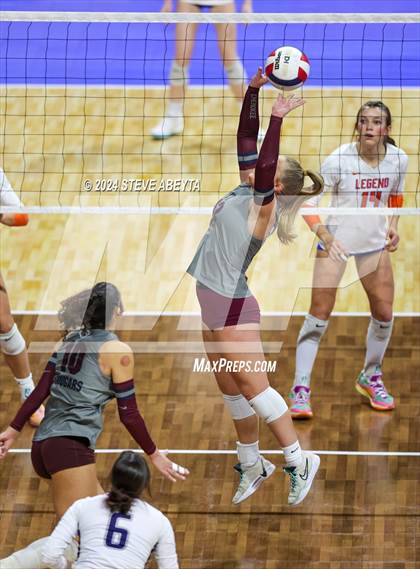 Thumbnail 3 in Legend vs. Cherokee Trail (CHSAA 5A 1st Round Elimination Bracket) photogallery.