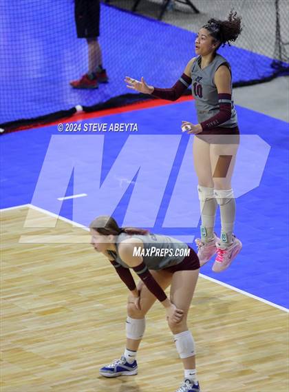 Thumbnail 3 in Legend vs. Cherokee Trail (CHSAA 5A 1st Round Elimination Bracket) photogallery.