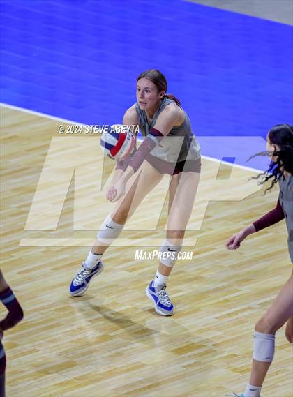 Thumbnail 2 in Legend vs. Cherokee Trail (CHSAA 5A 1st Round Elimination Bracket) photogallery.