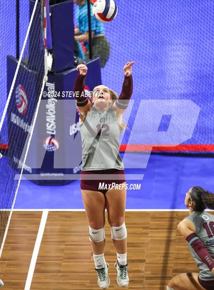 Thumbnail 1 in Legend vs. Cherokee Trail (CHSAA 5A 1st Round Elimination Bracket) photogallery.