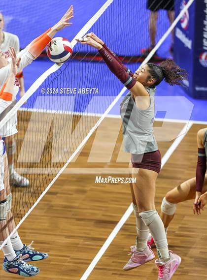 Thumbnail 3 in Legend vs. Cherokee Trail (CHSAA 5A 1st Round Elimination Bracket) photogallery.