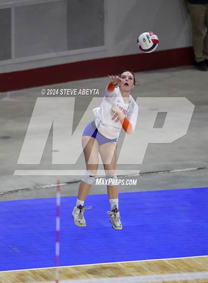Thumbnail 2 in Legend vs. Cherokee Trail (CHSAA 5A 1st Round Elimination Bracket) photogallery.