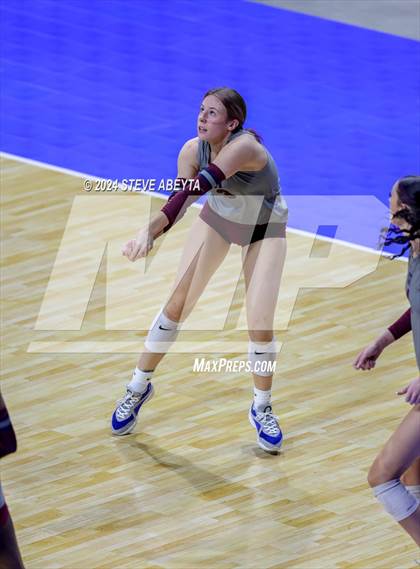 Thumbnail 1 in Legend vs. Cherokee Trail (CHSAA 5A 1st Round Elimination Bracket) photogallery.