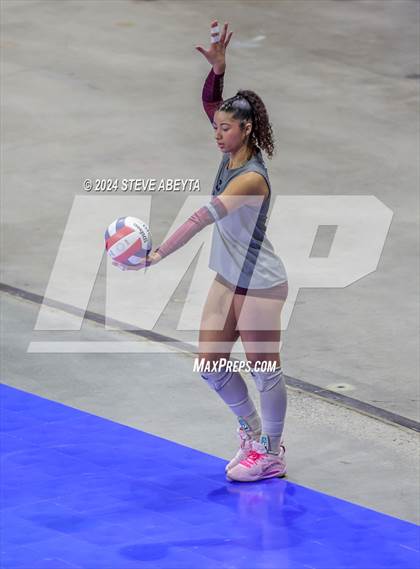 Thumbnail 3 in Legend vs. Cherokee Trail (CHSAA 5A 1st Round Elimination Bracket) photogallery.
