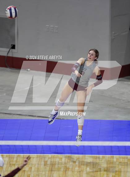 Thumbnail 1 in Legend vs. Cherokee Trail (CHSAA 5A 1st Round Elimination Bracket) photogallery.