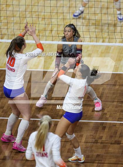 Thumbnail 3 in Legend vs. Cherokee Trail (CHSAA 5A 1st Round Elimination Bracket) photogallery.
