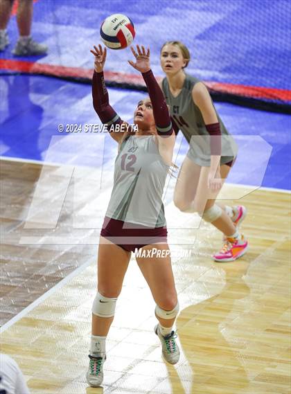 Thumbnail 1 in Legend vs. Cherokee Trail (CHSAA 5A 1st Round Elimination Bracket) photogallery.