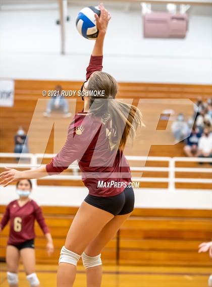 Thumbnail 2 in Mission Hills @ San Dieguito Academy (CIF SDS D2 Playoffs 1st Round) photogallery.