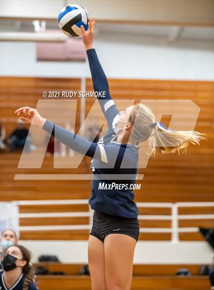 Thumbnail 2 in Mission Hills @ San Dieguito Academy (CIF SDS D2 Playoffs 1st Round) photogallery.