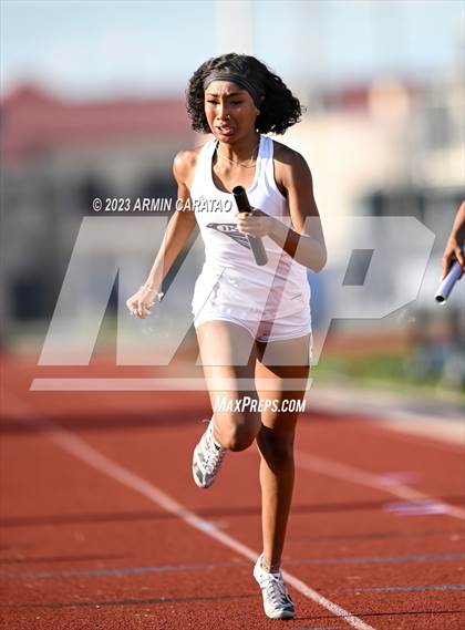 Thumbnail 2 in UIL 6A District 14 Region 2 Track and Field Meet photogallery.