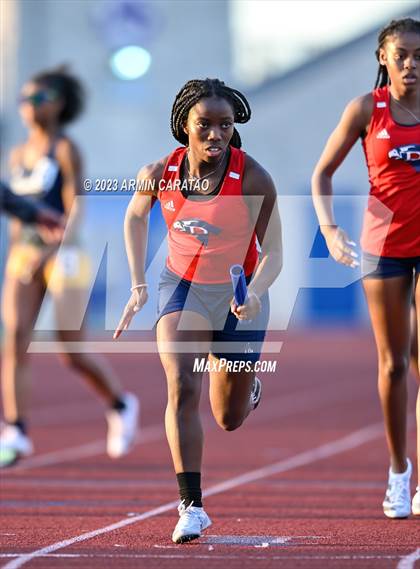 Thumbnail 1 in UIL 6A District 14 Region 2 Track and Field Meet photogallery.