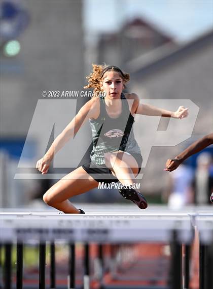 Thumbnail 1 in UIL 6A District 14 Region 2 Track and Field Meet photogallery.