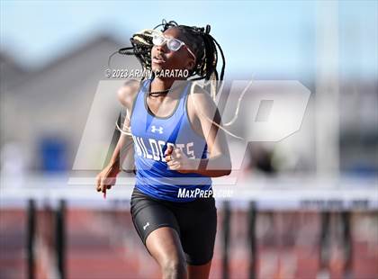 Thumbnail 1 in UIL 6A District 14 Region 2 Track and Field Meet photogallery.