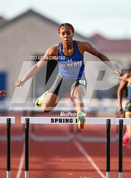 Thumbnail 1 in UIL 6A District 14 Region 2 Track and Field Meet photogallery.