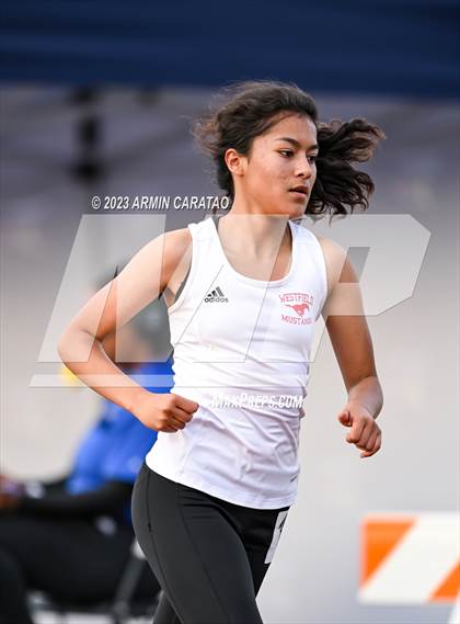 Thumbnail 3 in UIL 6A District 14 Region 2 Track and Field Meet photogallery.
