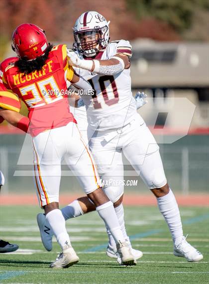 Thumbnail 3 in Whitney vs Jesuit (CIF SJS D2 Semifinal) photogallery.