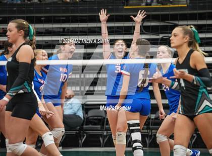 Thumbnail 3 in Canyon View vs. Richfield (UHSAA 3A Finals) photogallery.