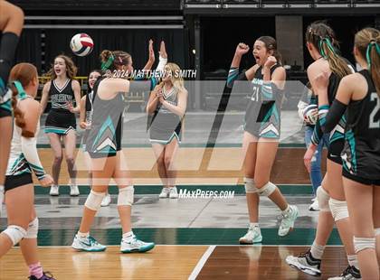 Thumbnail 3 in Canyon View vs. Richfield (UHSAA 3A Finals) photogallery.