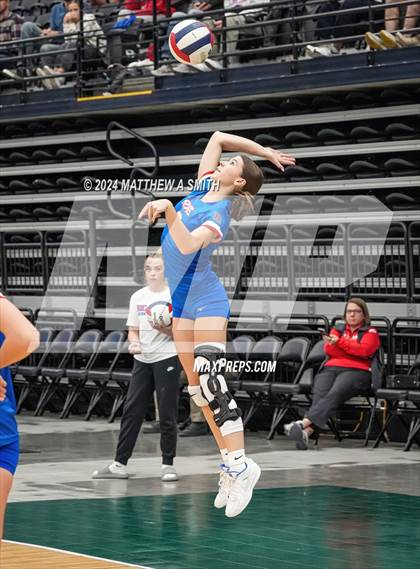 Thumbnail 3 in Canyon View vs. Richfield (UHSAA 3A Finals) photogallery.