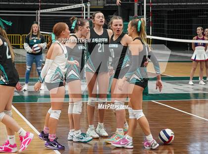 Thumbnail 2 in Canyon View vs. Richfield (UHSAA 3A Finals) photogallery.