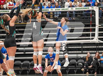Thumbnail 1 in Canyon View vs. Richfield (UHSAA 3A Finals) photogallery.