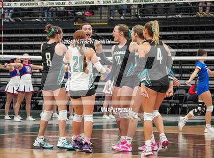 Thumbnail 3 in Canyon View vs. Richfield (UHSAA 3A Finals) photogallery.