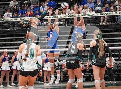 Thumbnail 2 in Canyon View vs. Richfield (UHSAA 3A Finals) photogallery.