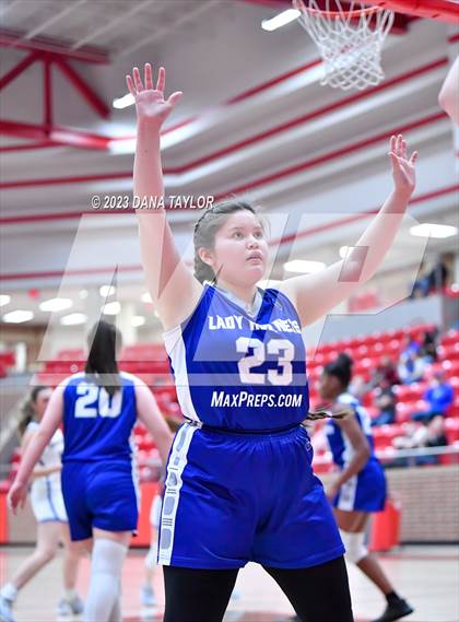 Thumbnail 1 in Huckabay vs. Walnut Springs (UIL 1A Region III Bi-District Playoff) photogallery.