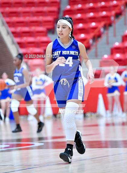 Thumbnail 2 in Huckabay vs. Walnut Springs (UIL 1A Region III Bi-District Playoff) photogallery.