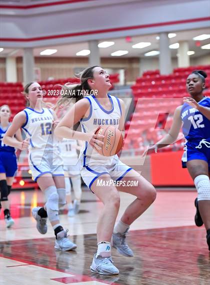 Thumbnail 3 in Huckabay vs. Walnut Springs (UIL 1A Region III Bi-District Playoff) photogallery.