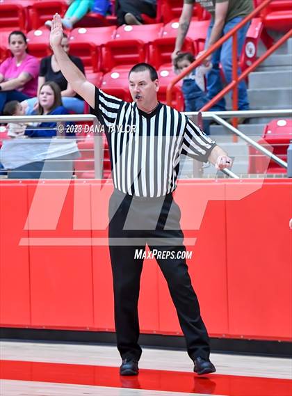 Thumbnail 3 in Huckabay vs. Walnut Springs (UIL 1A Region III Bi-District Playoff) photogallery.