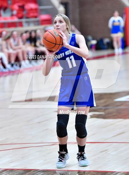 Thumbnail 3 in Huckabay vs. Walnut Springs (UIL 1A Region III Bi-District Playoff) photogallery.