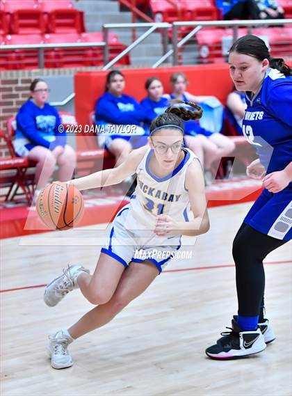 Thumbnail 2 in Huckabay vs. Walnut Springs (UIL 1A Region III Bi-District Playoff) photogallery.