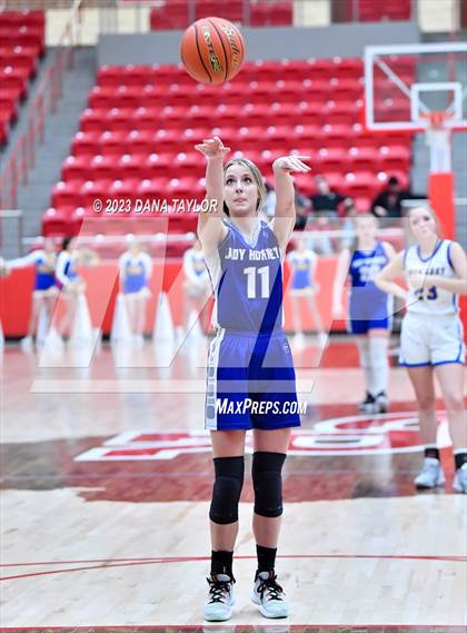 Thumbnail 3 in Huckabay vs. Walnut Springs (UIL 1A Region III Bi-District Playoff) photogallery.