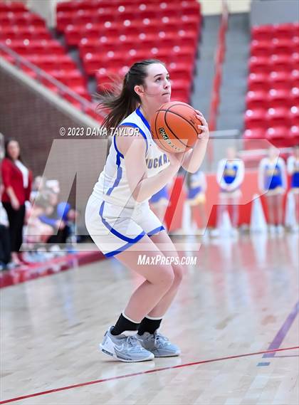 Thumbnail 3 in Huckabay vs. Walnut Springs (UIL 1A Region III Bi-District Playoff) photogallery.