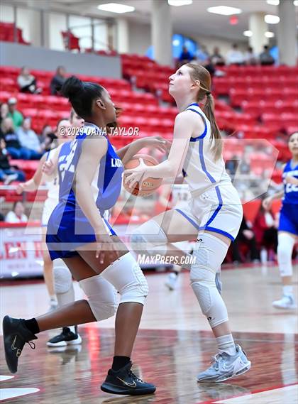 Thumbnail 2 in Huckabay vs. Walnut Springs (UIL 1A Region III Bi-District Playoff) photogallery.