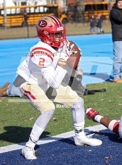 Thumbnail 1 in Everett vs. Central Catholic (MIAA Division 1 North Semifinal) photogallery.