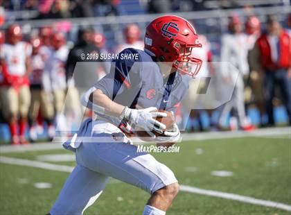 Thumbnail 2 in Everett vs. Central Catholic (MIAA Division 1 North Semifinal) photogallery.