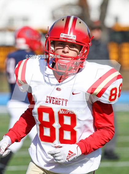 Thumbnail 2 in Everett vs. Central Catholic (MIAA Division 1 North Semifinal) photogallery.