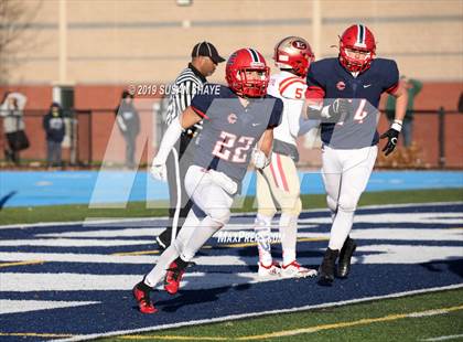 Thumbnail 1 in Everett vs. Central Catholic (MIAA Division 1 North Semifinal) photogallery.