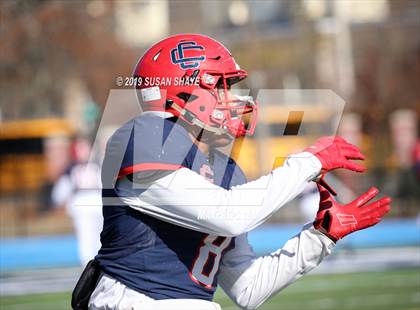 Thumbnail 1 in Everett vs. Central Catholic (MIAA Division 1 North Semifinal) photogallery.